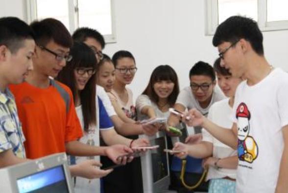 中考落榜了就不上学了吗,中考落榜复读的条件是什么