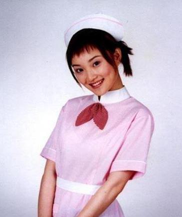 整容后的女明星老了,整容严重变性的女明星