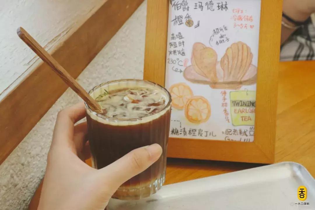 周杰伦到底爱不爱喝奶茶,周杰伦是不是很爱喝奶茶