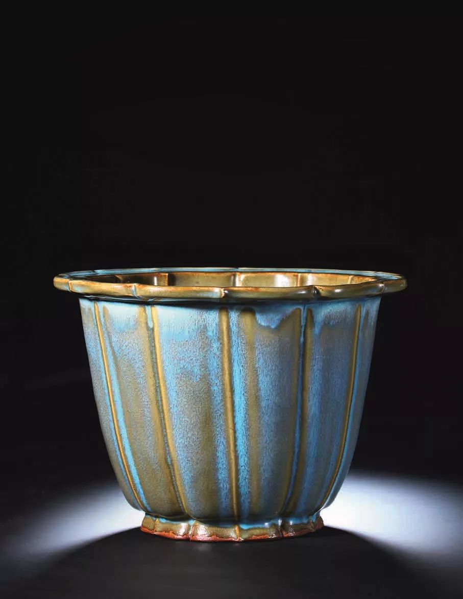 香港拍卖过亿的瓷器图片,香港保利瓷器拍卖图片