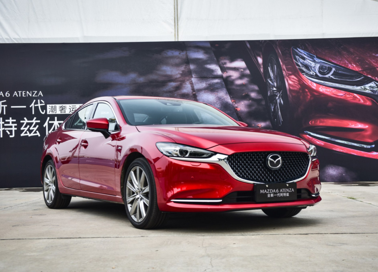 君威gs适合入手吗,小白买车速腾和君威建议买哪个