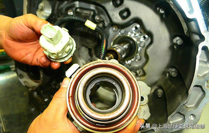 科鲁兹双离合变速箱靠谱吗,科鲁兹干式双离合变速箱拆不下来