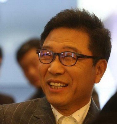 P社、SM虽然经常被骂，但他们的立场必须夸！比YG做的好多了