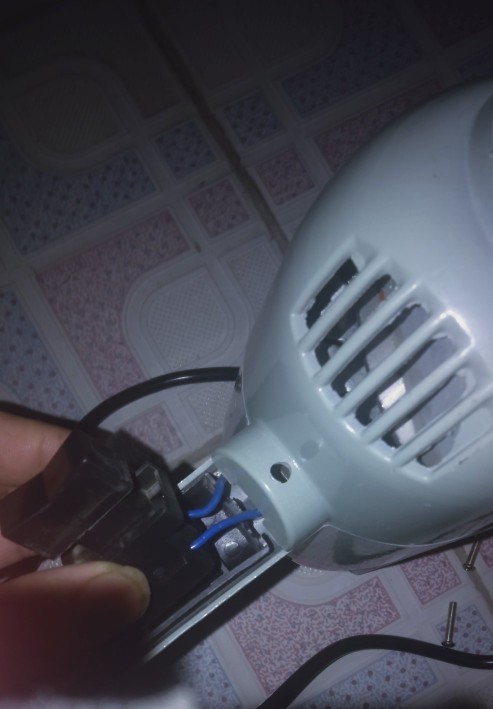 手电钻正反转开关内部构造,手电钻自锁夹头内部构造图解