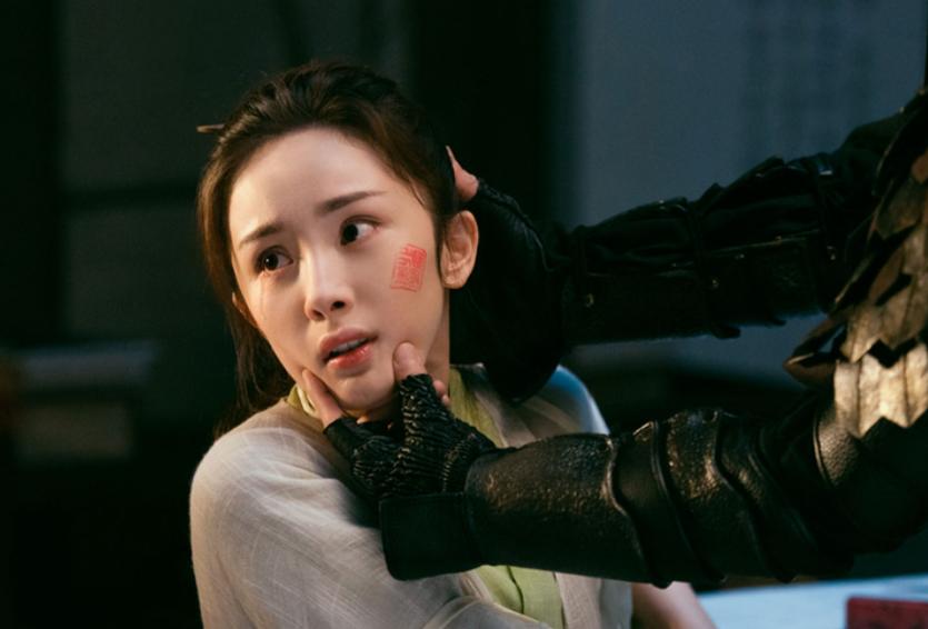 王牌对王牌成龙杨幂完整版视频,成龙叫杨幂幂姐