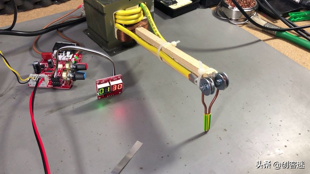 怎样用微波炉变压器做18650点焊机,微波炉改锂电池点焊机