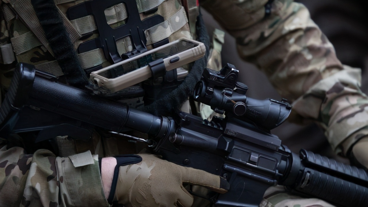 不只迫击炮性侵！英军*虐性**恶行五花八门，前军官指已有成千上万人受害