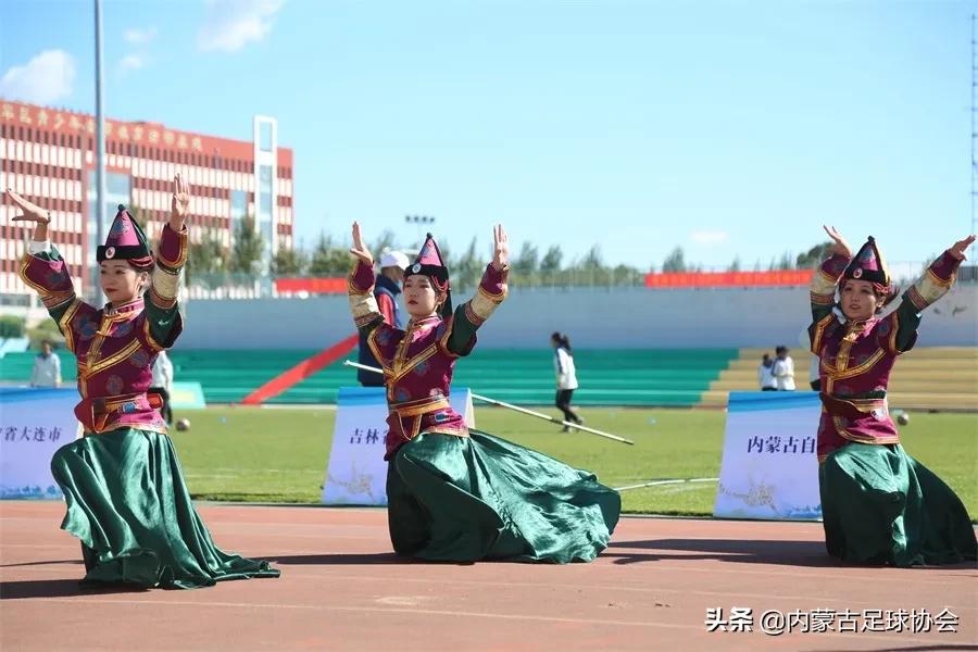 内蒙2024足球夏令营,内蒙古青少年足球夏令营队标