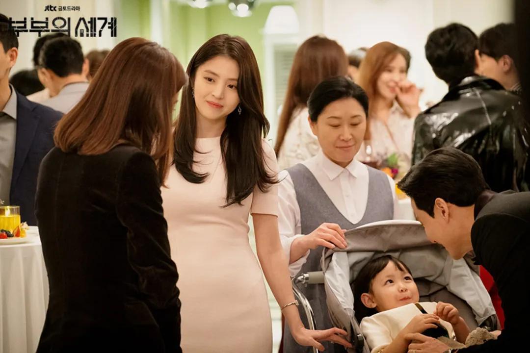 世上怎么有这么讨厌又这么美的女二？居然还这么种草