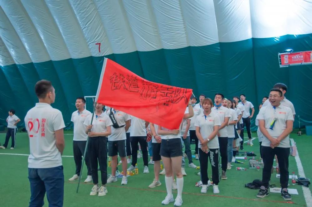 鑫友装饰官网,合肥鑫友装饰有限公司