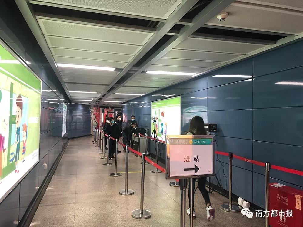 深圳复工第一天地铁站图,复工第一天的地铁