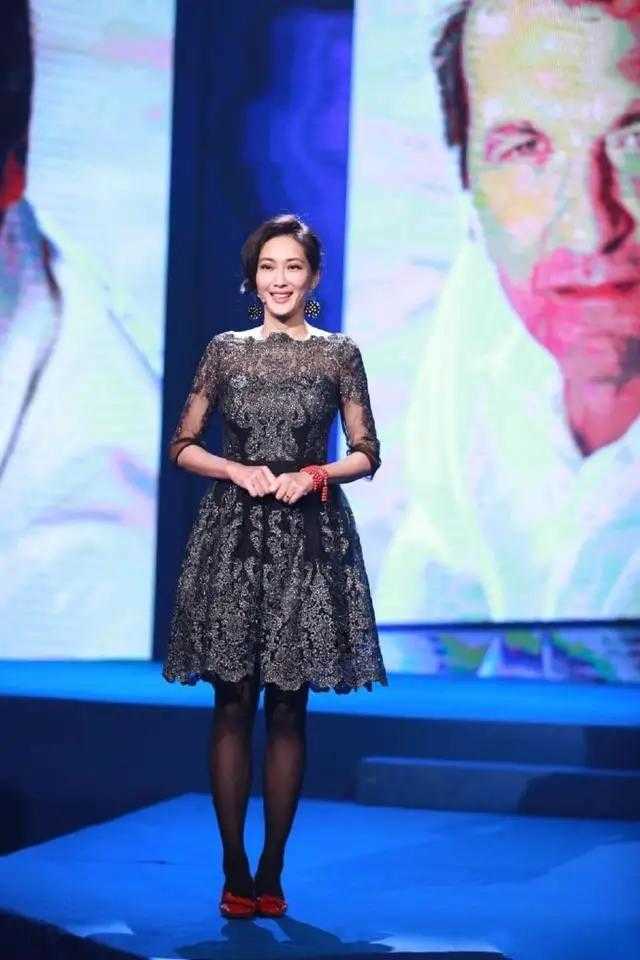 孟广美气质有多强,孟广美迷人照片