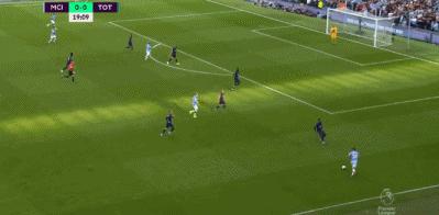 阿诺德几次入选世界最佳阵容,阿诺德十大逆天传球