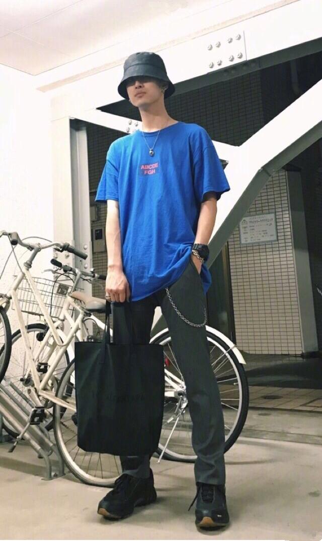 微胖的男生怎么穿可以显瘦,微胖的男生这样穿显瘦