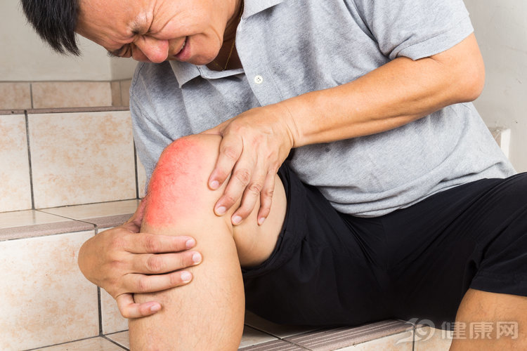 膝盖疼平时怎么护膝,膝盖疼有没有保护膝盖的护膝