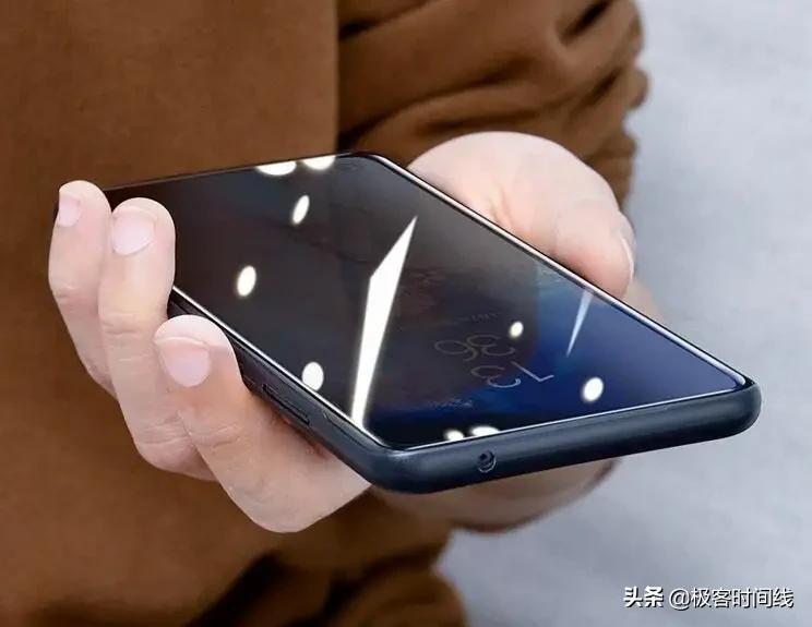 三星s21ultra水凝膜,三星s20贴水凝膜还是钢化膜