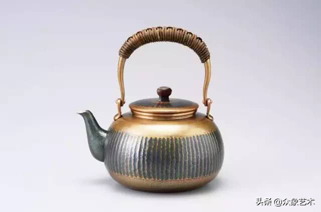 玉川堂铜器着色,匠心传承铜器