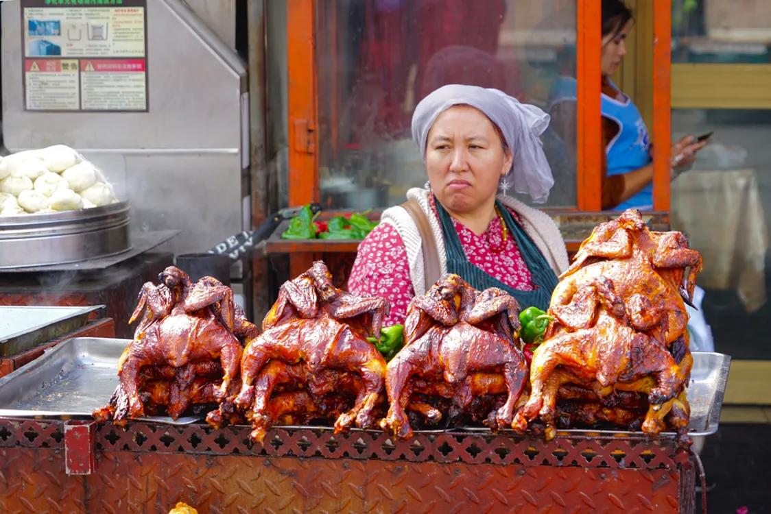 占中国六分之一地盘的*疆新**，12个5A景区N个世界遗产你走过多少？