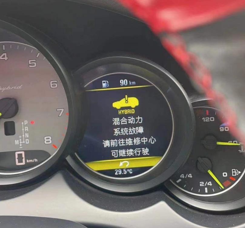 保时捷卡宴混动电池价格,保时捷卡宴电瓶修一下需要多少钱