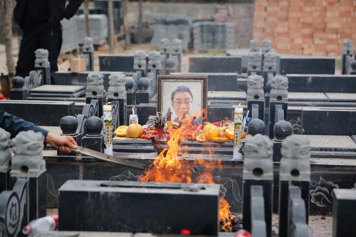 魏则西去世事件是怎么回事,魏则西去世事件原由