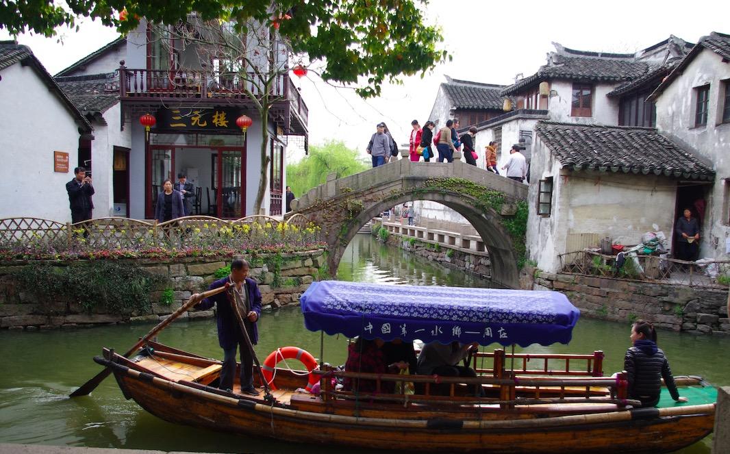 周庄古镇免费进入攻略,周庄古镇门票免费时间