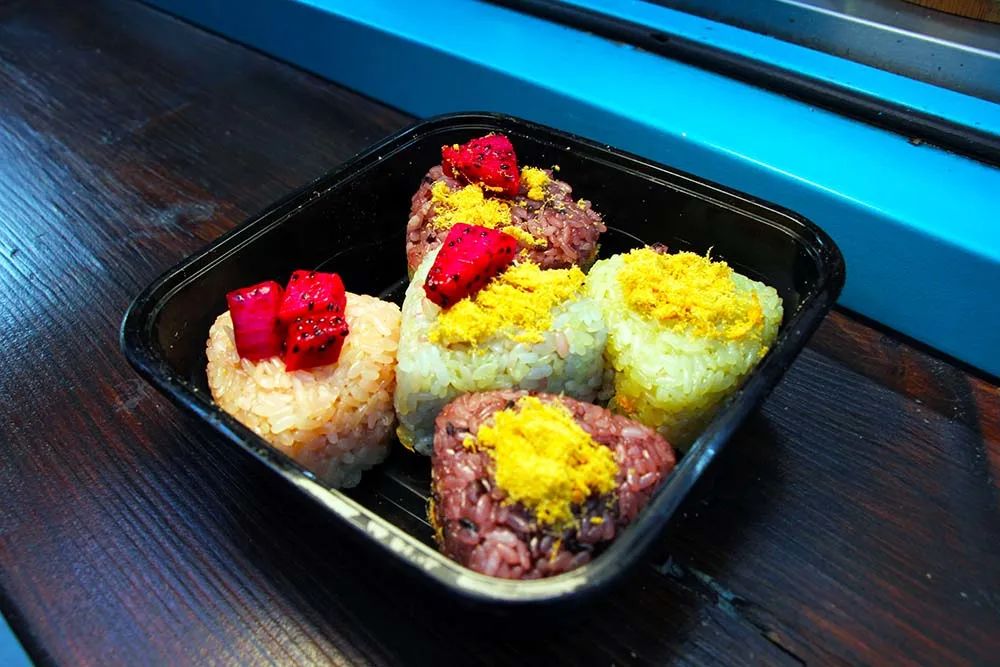 上海翰林广场美食,翰林广场迷鹿风情街