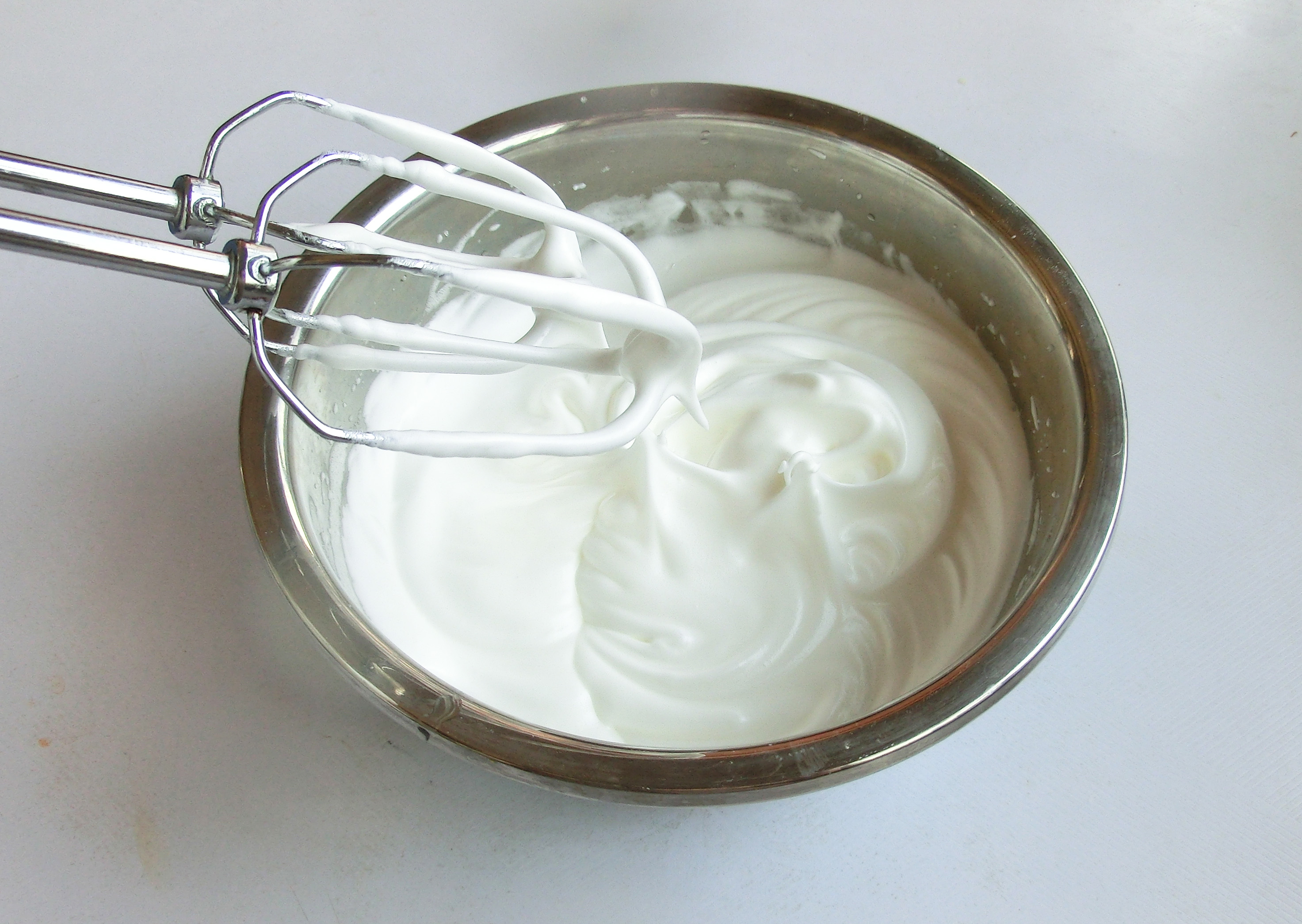 为什么我做的蛋糕总是开裂,蛋糕开裂和不开裂的口感一样吗