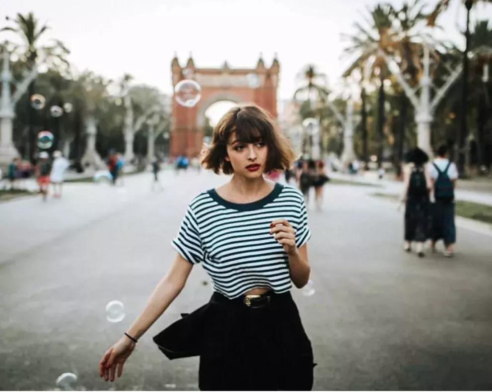 微胖女生只要穿搭对了一样显身材,微胖女生就一定要穿宽松衣服吗