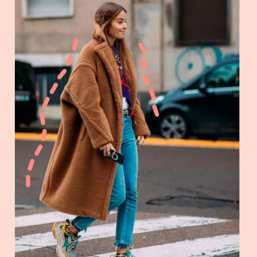 我花1000多块买的毛绒包，后来发现有点贵！