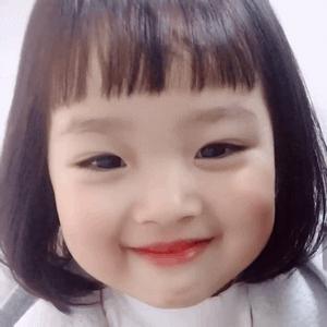 25岁脸部松弛下垂怎么紧致,25岁脸部松弛适合做什么项目