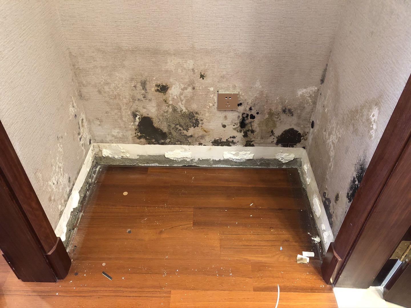 武汉小区房屋漏水,最近武汉房屋漏水小区