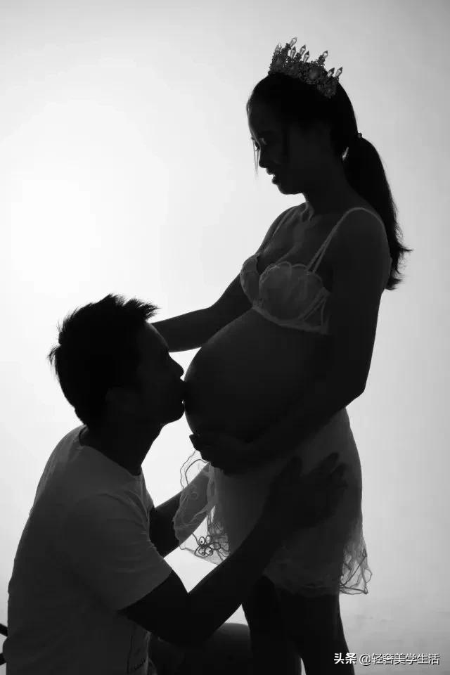 这些孕妈到底咋想的,有些孕妇为什么特别显怀