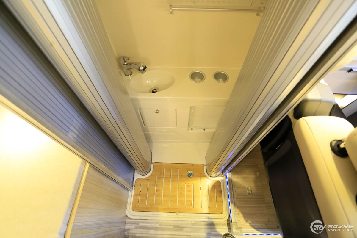 房车太宽不好开,房车配置大全及价格