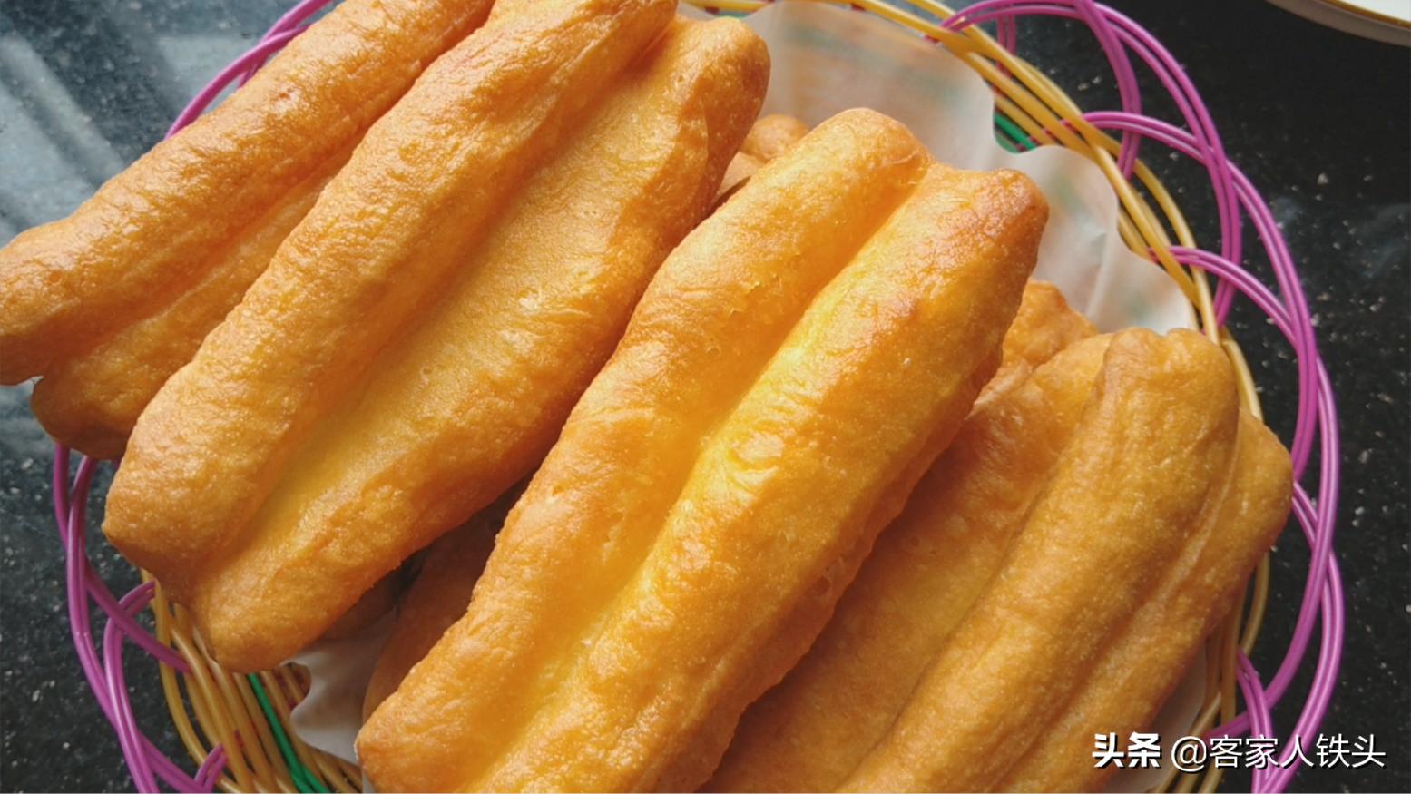 油条不用出去买教你在家制作,早餐不用出去买自制油条