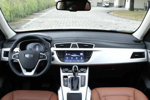 吉利博越测评2022,吉利博越l和吉利博越x区别