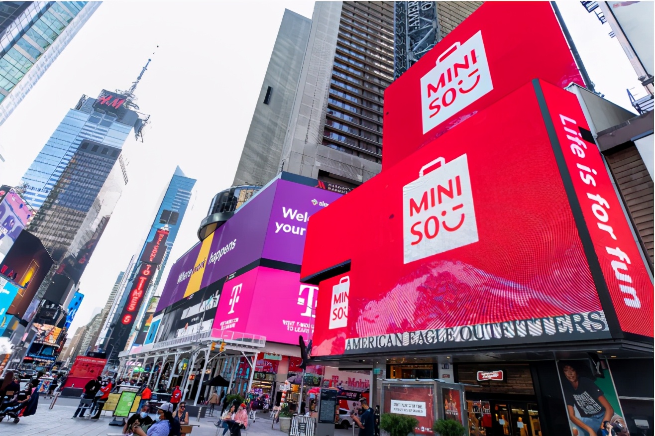 巴黎奢侈品一条街,巴黎400元奢侈品店