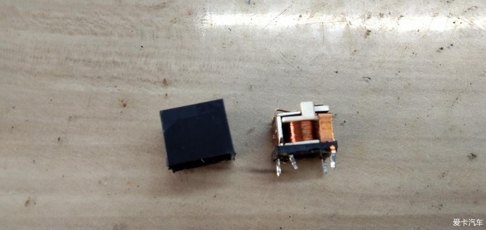 标致307汽车远光灯关不掉怎么解决,远光灯的正确关闭方法