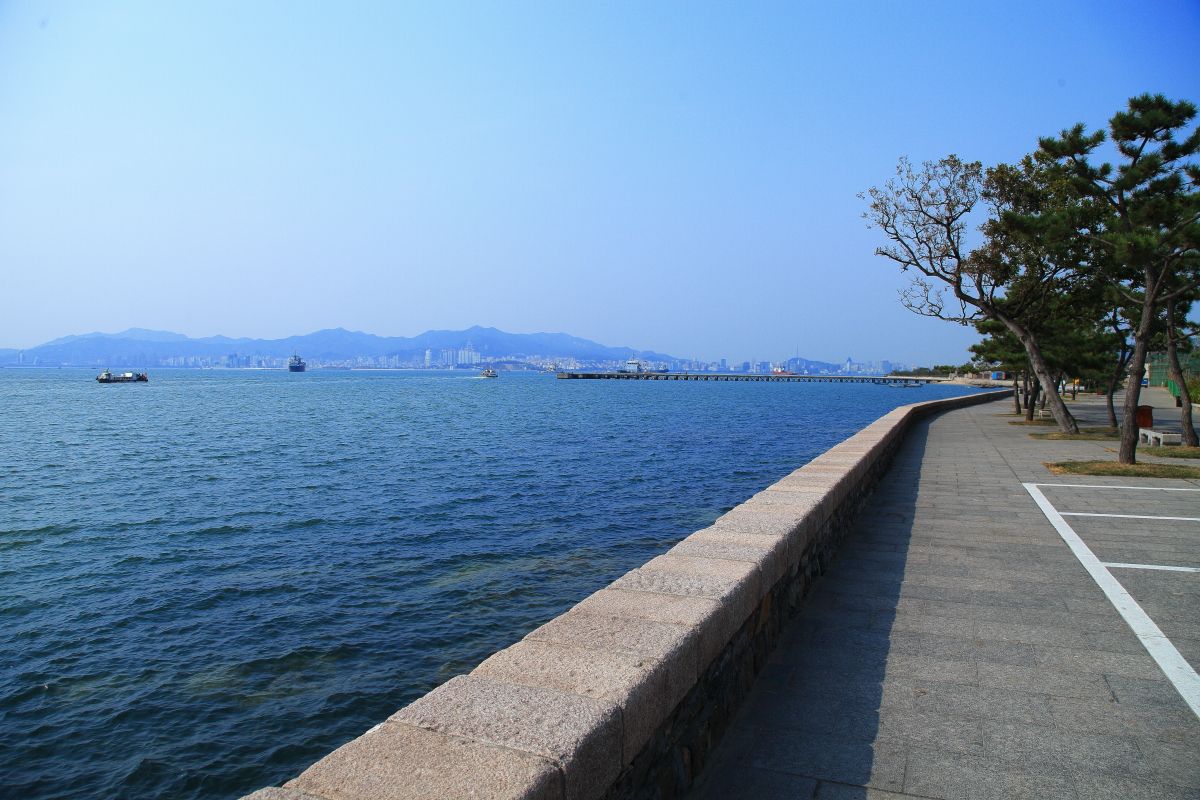 威海被评为联合国宜居城市,威海全国唯一卫生免检城市