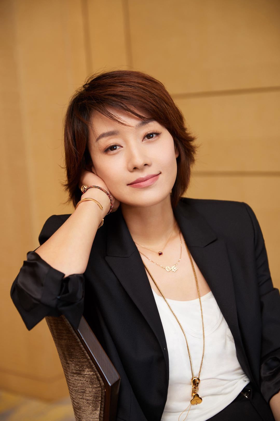 文章马伊琍为什么要几年后才离婚,马伊琍和文章离婚的真正原因