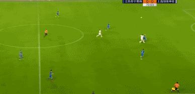 江苏足球俱乐部还未解散，江苏球迷就不干了！他们的愤怒因何而来？这个还要从5年前苏宁接手舜天说起……