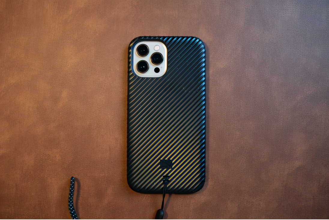 iphone12建议买哪款防摔手机壳,苹果12公认防摔最佳手机壳推荐