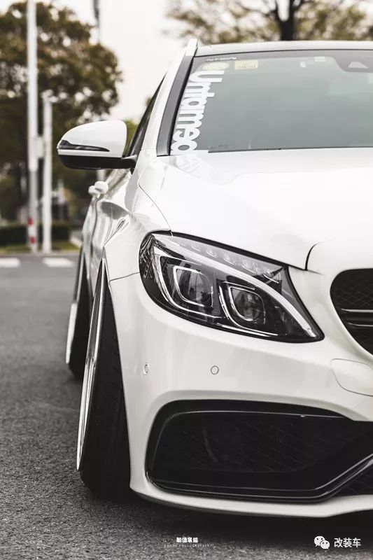 奔驰c旅行体验,开着奔驰c级车在路上