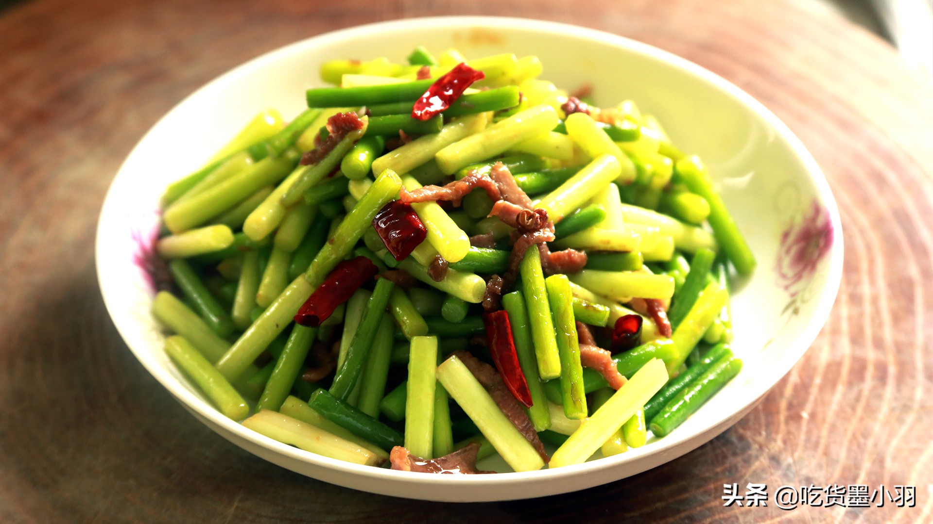 蒜苔怎么炒翠绿爽口,蒜苔怎么炒才好吃家常