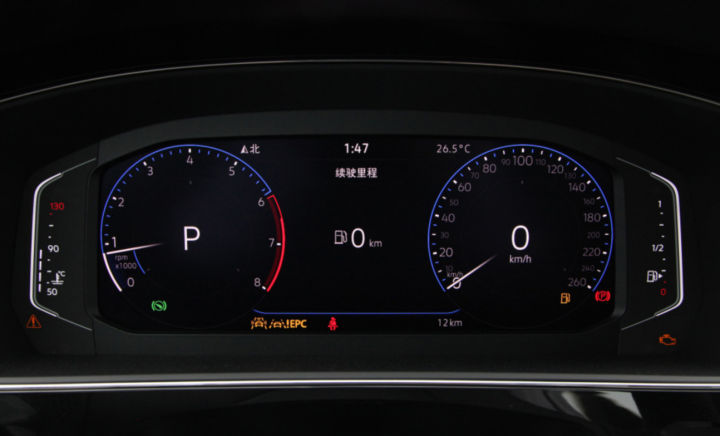 曾经的b级合资轿车之光帕萨特,曾经的b+级热门车君越