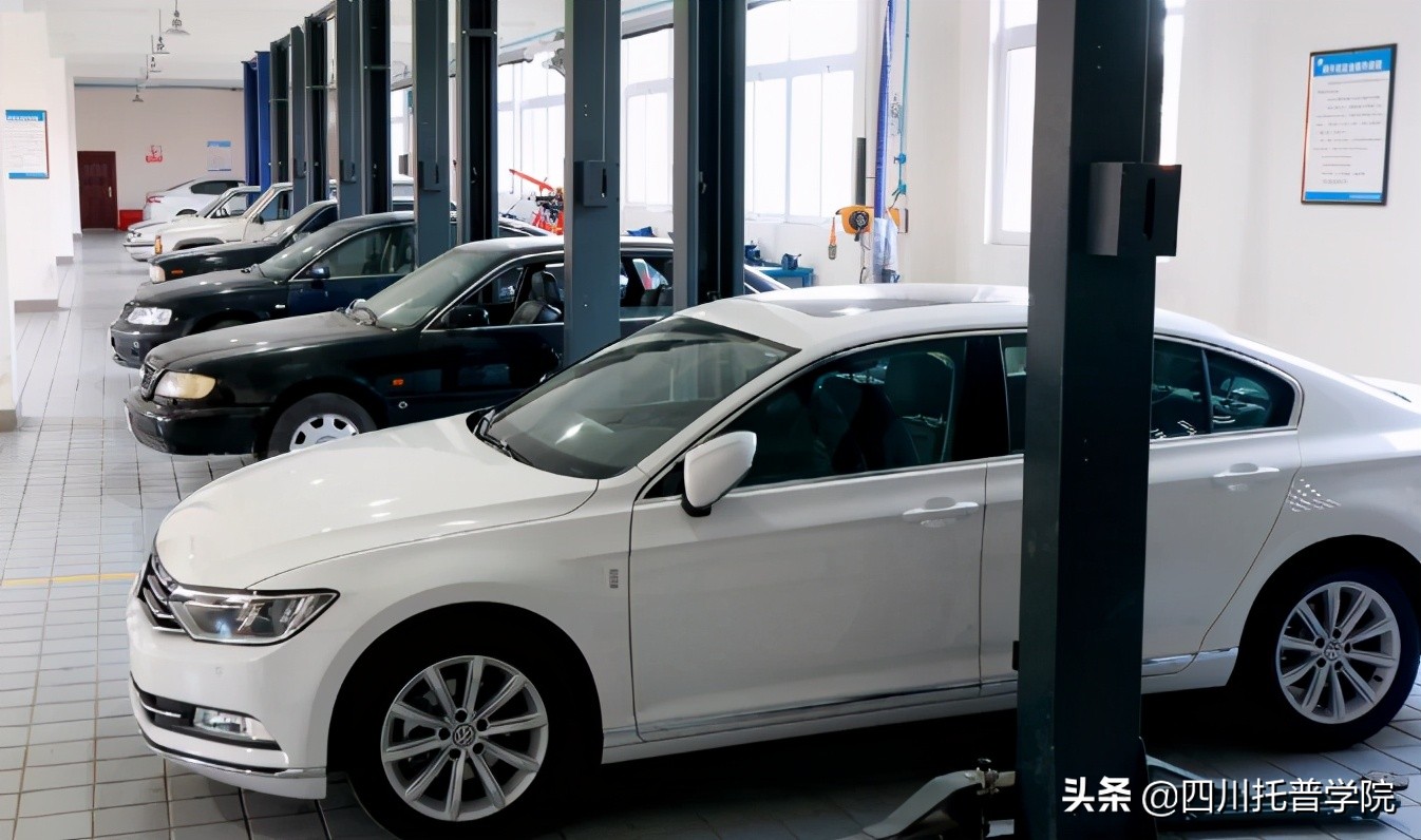 四川托普职业技术学院春招,四川托普职业技术学院能不能单招