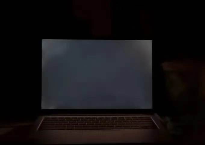 买lcd屏幕的理由,买lcd屏手机好还是oled