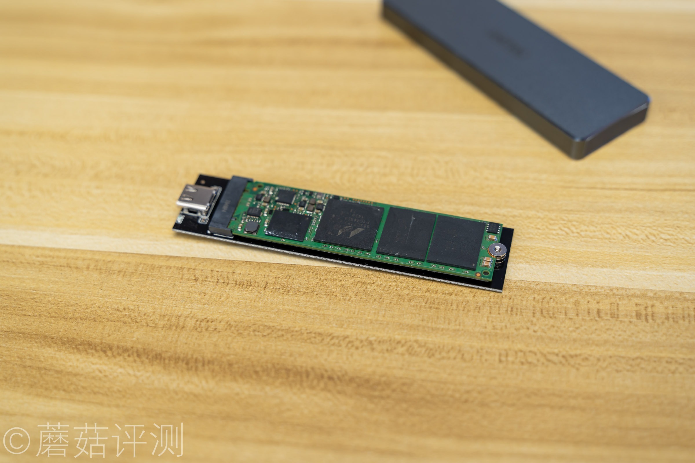 外观精致，安装便捷、优越者,UNITEKM.2硬盘盒C口SATA协议评测