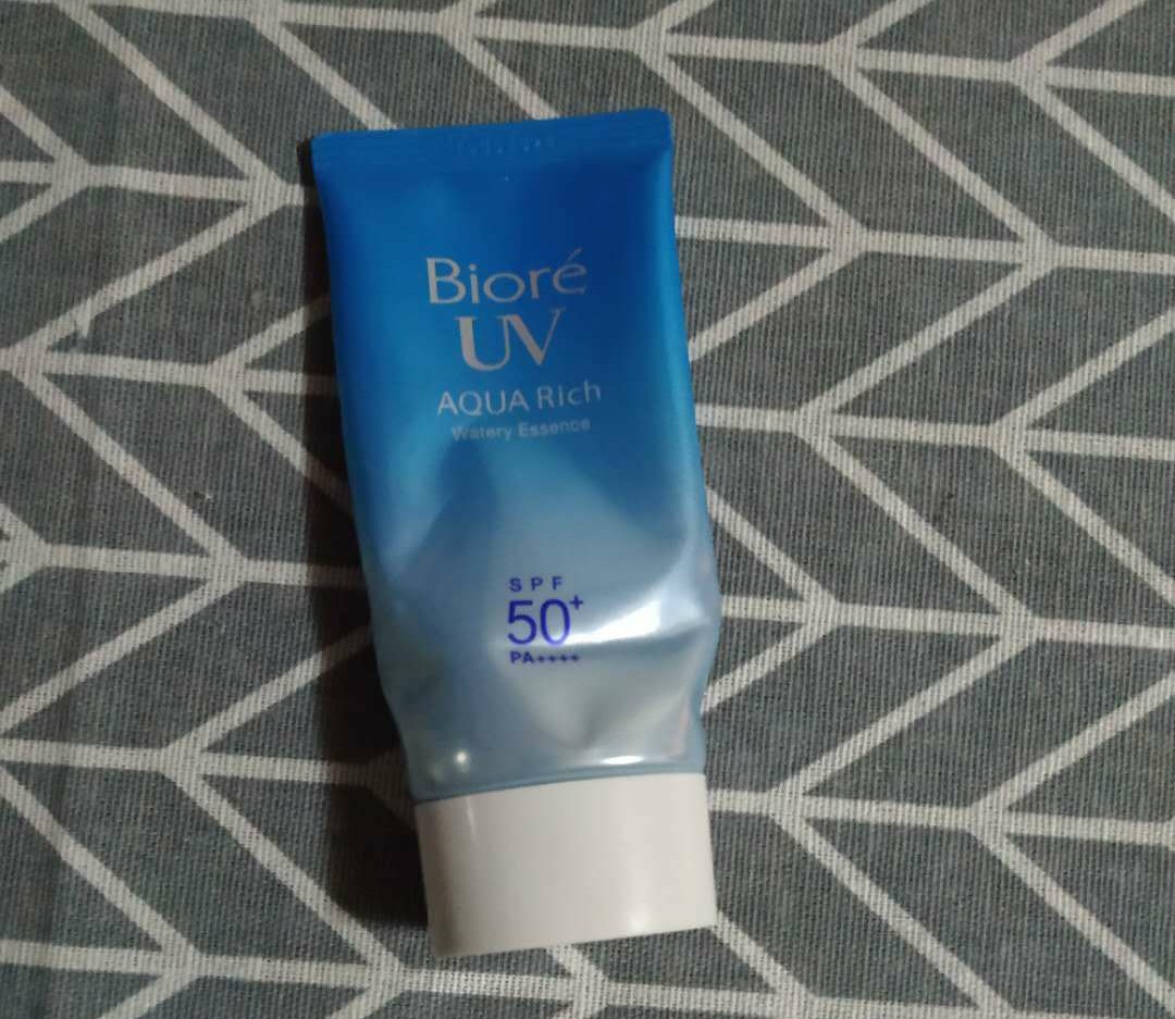 90后老阿姨10年抗痘痘,90后老阿姨的优缺点