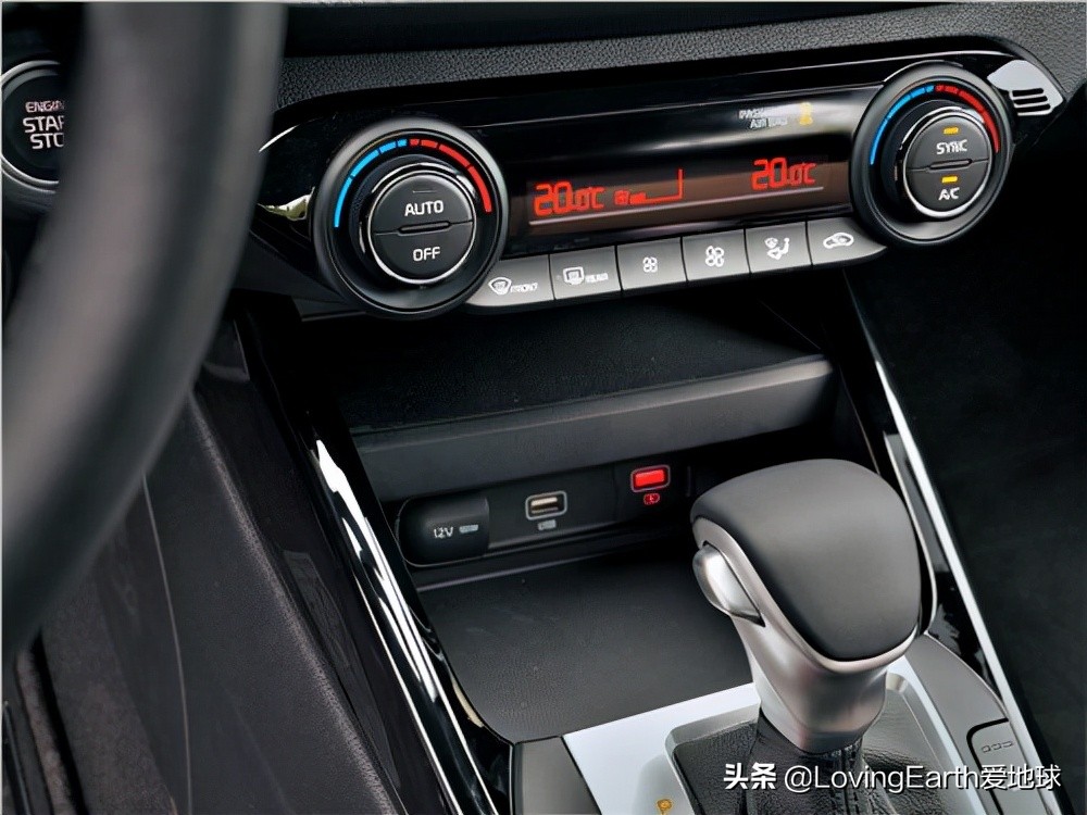 新款赛拉图起亚内饰,2023款起亚赛拉图试驾视频