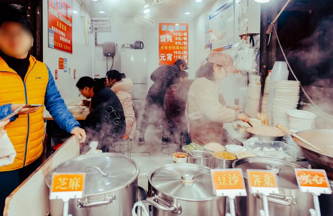 现在还没有营业的小吃店,那些被遗忘的小吃店